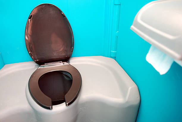 Best Portable restroom trailer rental  in Los Alamos, CA