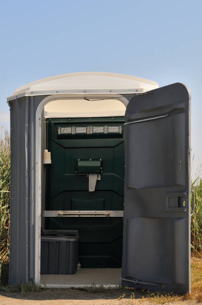 Best Portable bathroom rental  in Los Alamos, CA